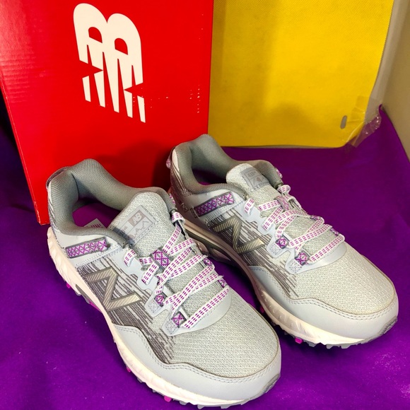 new balance 410 size 5